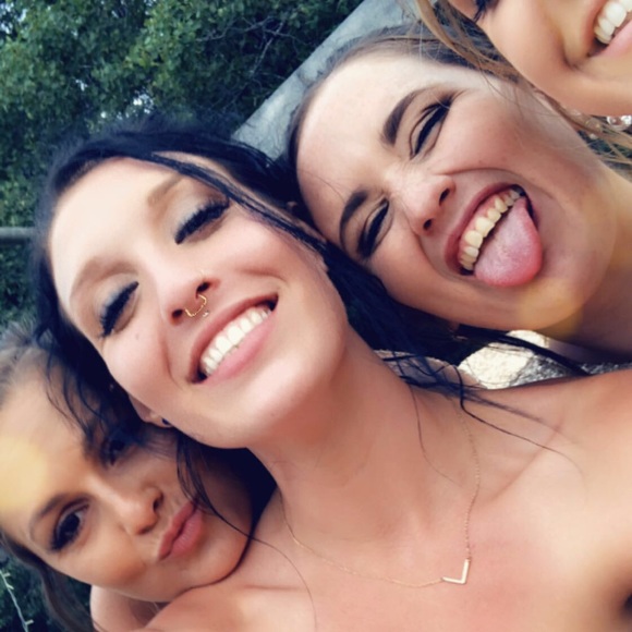 Meet your Posher, Chelsea - Picture 1 of 1